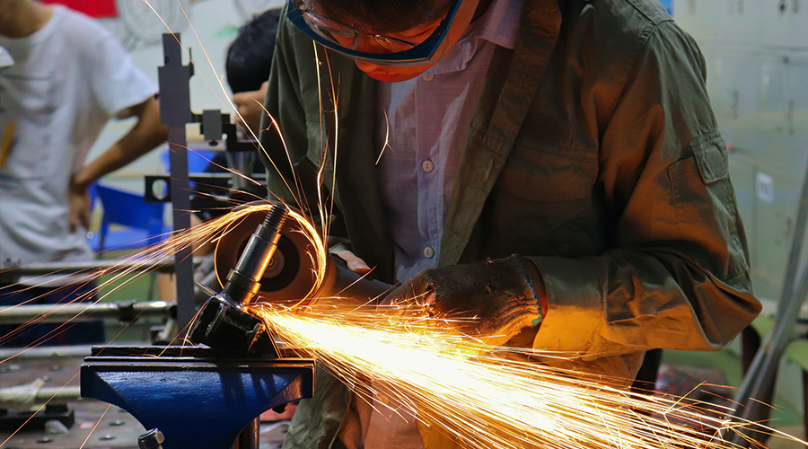 What is the Recommended Lifespan for Resin Bonded Grinding Wheels?
